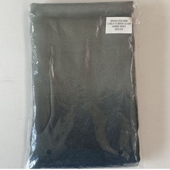 Cushnie Grey Horizon Ombre Scarf Wrap 45” x 75” - Picture 2 of 4